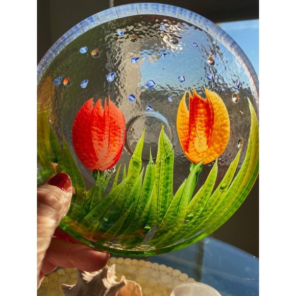 Hand Painted Tulip Fused Glass Bowls with embellished Dots /Set 2 - Picture 3 of 7